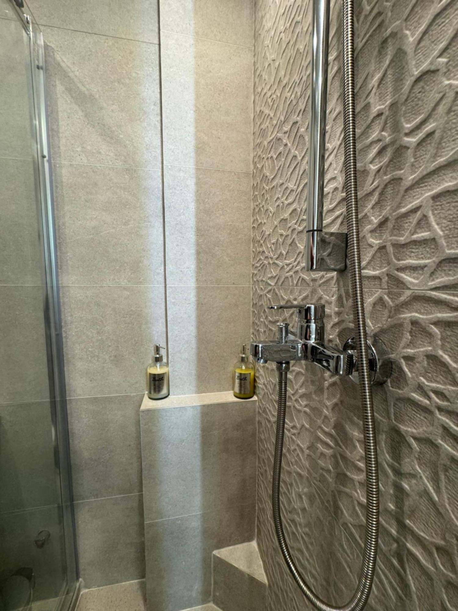 Dekolomvou Apartment Thessaloníki Ngoại thất bức ảnh